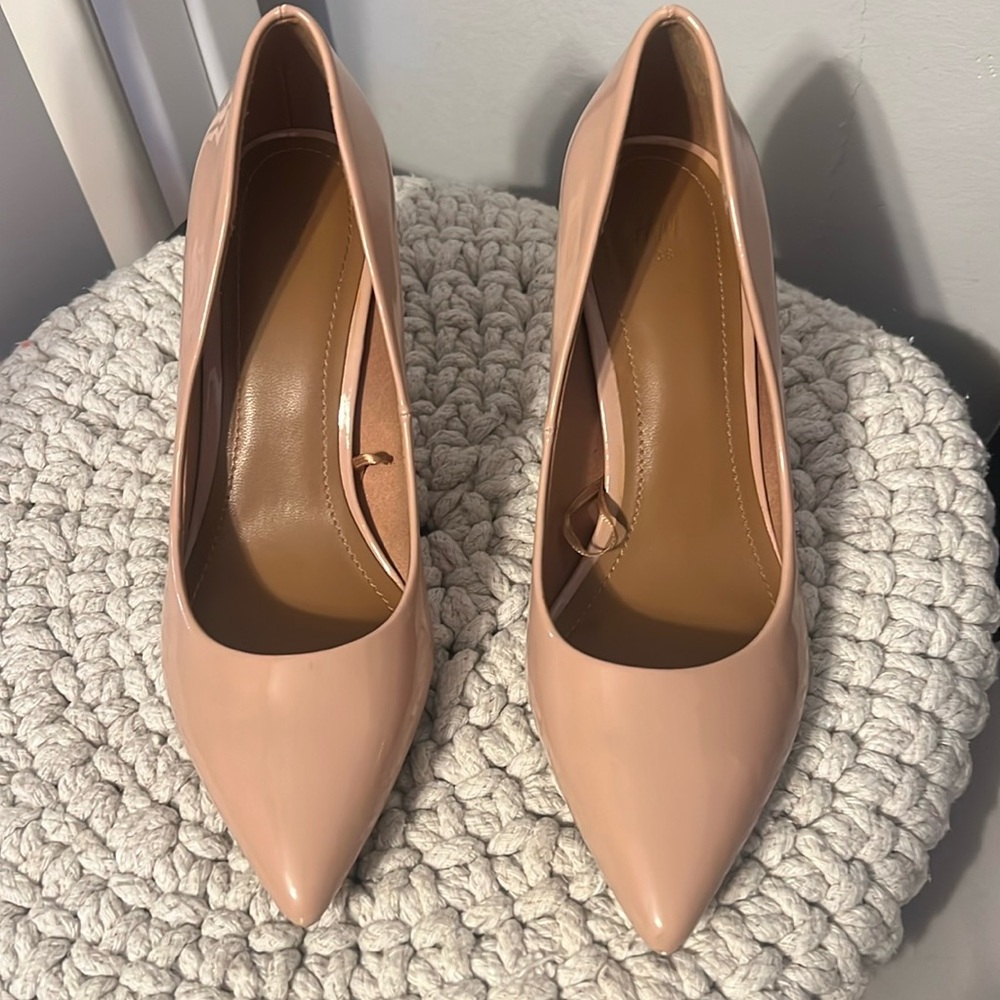 H&M Nude heels